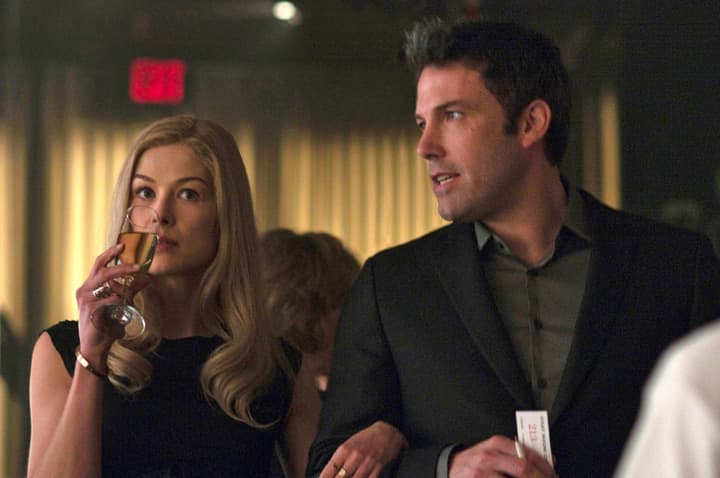 Gone Girl Book vs Movie: Dive into Gillian Flynn’s Thriller